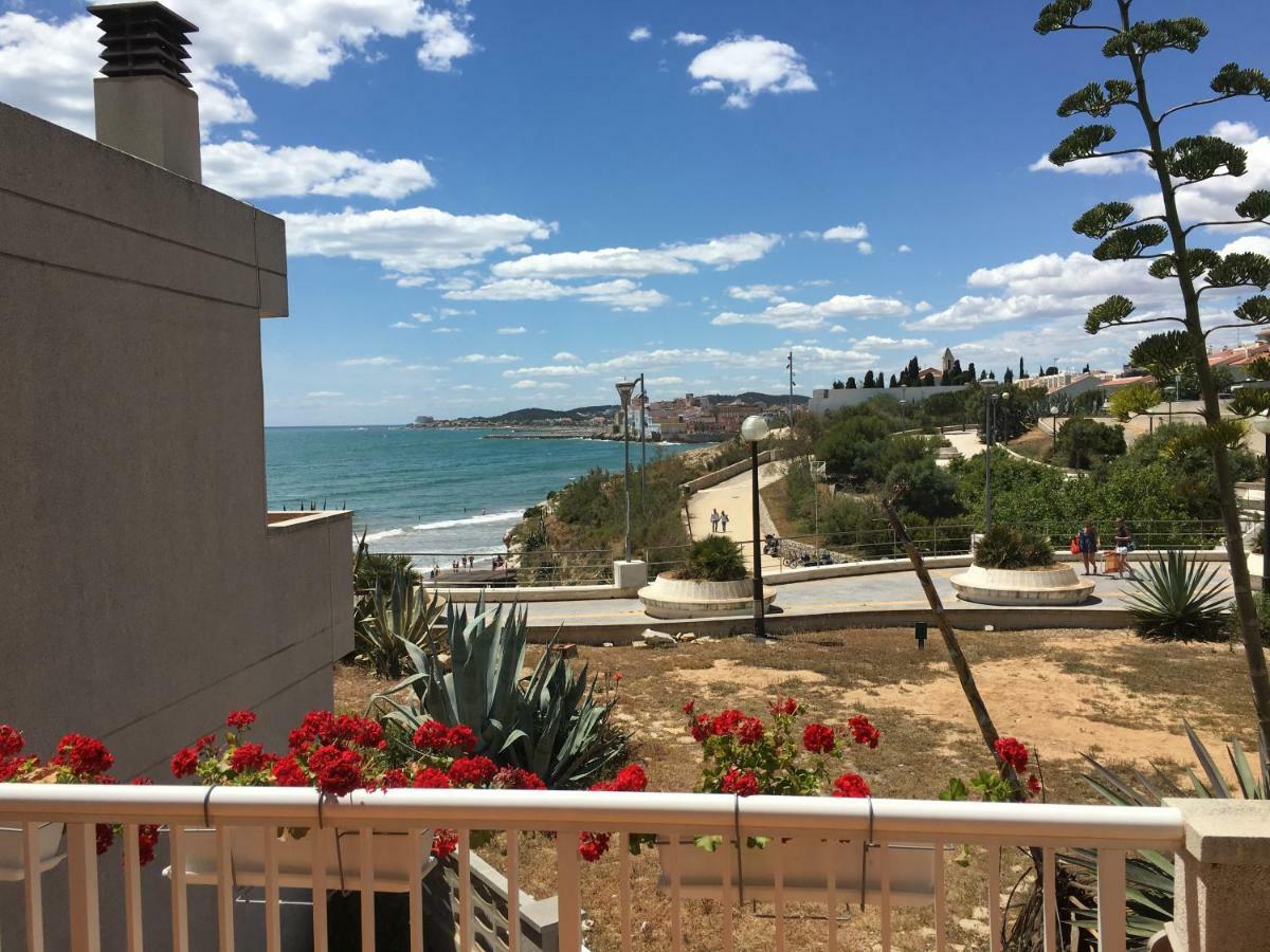 Casa Balmins Sitges Bed and Breakfast Buitenkant foto