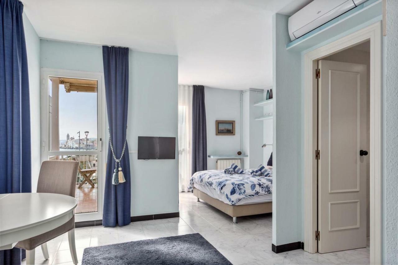 Casa Balmins Sitges Bed and Breakfast Buitenkant foto